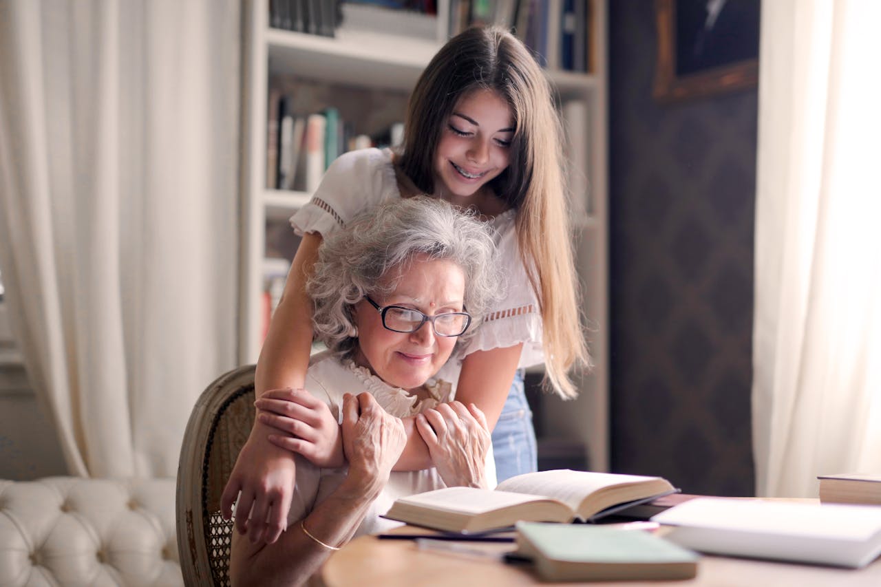 diálogo entre abuelos y nietos