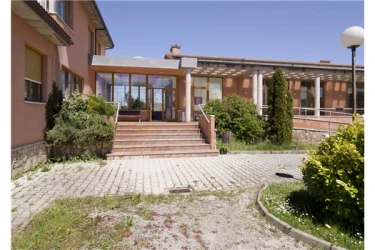 Residencia municipal de Rioseco de Tapia