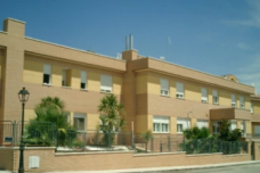 residencia-la-edad-de-oro-fachada