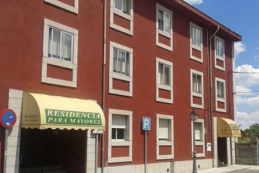 residencia-para-mayores-el-escorial-fachada