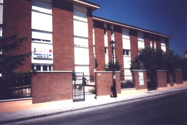residencia-de-personas-mayores-municipial-de-griñon-fachada