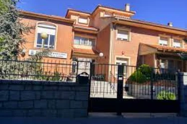 residencia-municipal-guadalix-de-la-sierra-fachada