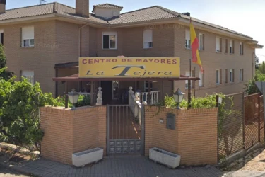centro-de-mayores-la-tejera-fachada.jpg