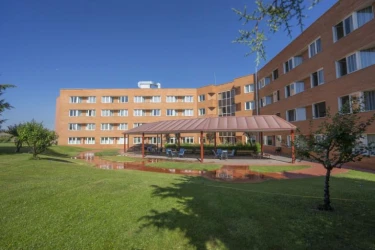 residencia-el-encinar-fachada