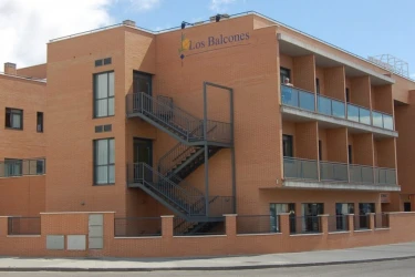 residencia-los-balcones-fachada