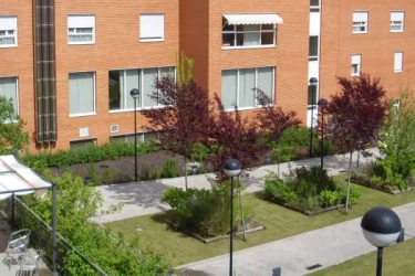 amavir-ciudad-lineal-fachada