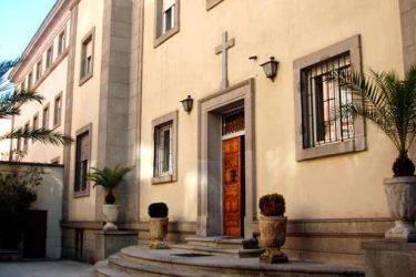 residencia-santisima-trinidad-fachada
