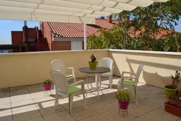 residencia-geriatrica-los-alamos-fachada