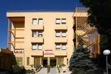 residencia-de-personas-mayores-san-jose-fachada