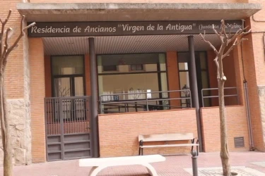 residencia-de-ancianos-virgen-de-la-antigua-fundacion-mac-crohon-fachada