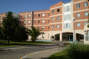 residencia-de-personas-mayores-parque-coimbra-fachada