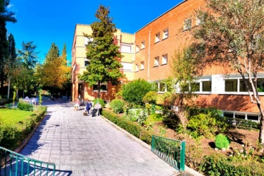 residencia-geriatrica-las-praderas-fachada