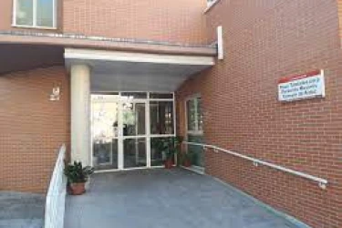 pisos-tutelados-para-mayores-fachada