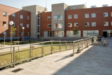 amavir-torrejon-de-ardoz-fachada