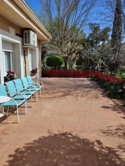 residencias de ancianos en madrid con patio y jardin