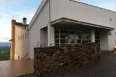 residencia-municipal-de-mayores-ntr-sra-de-africa-fachada