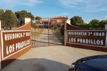 residencia-los-pradillos-fachada