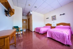 residencia-fuentenueva-habitacion-doble-camas