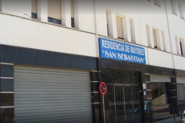 centro-residencial-san-sebastian-fachada