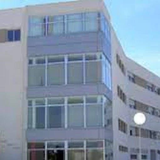 centro-residencial-fuente-de-la-salud-fachada