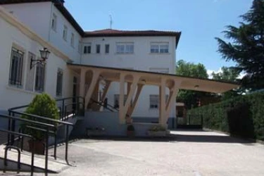 residencia de mayores el carmen-burgos