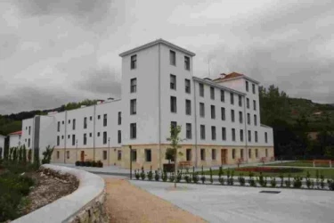 residencia de ancianos sagrada familia-condado de treviño-burgos