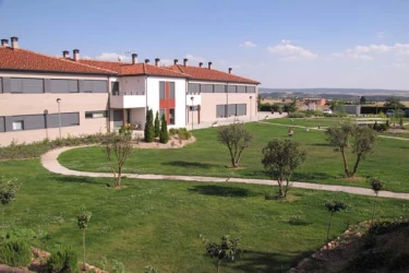 hogar-residencia-el-racimo-fachada