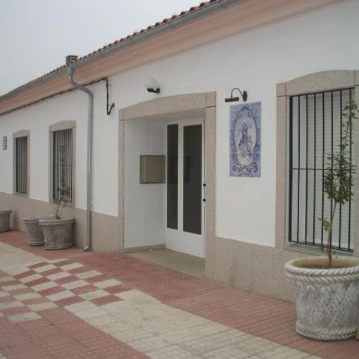 residencia-para-la-tercera-edad-maria-inmaculada-alcollarin-caceres