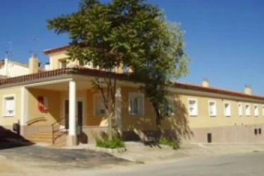 vivienda municipal de mayores de villaconejos de trabaque-cuenca