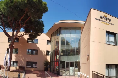 residencia emera sant genis-barcelona