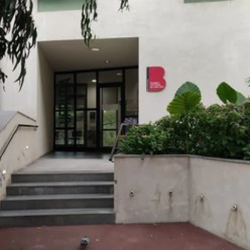 habitatges amb serveis urrutia-barcelona