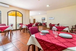 residencia-de-ancianos-en-benalmadena-comedor