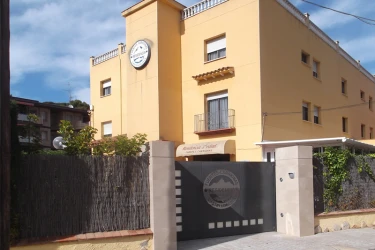 residencia 3 edad fuentes carrionas-castelldefels-barcelona