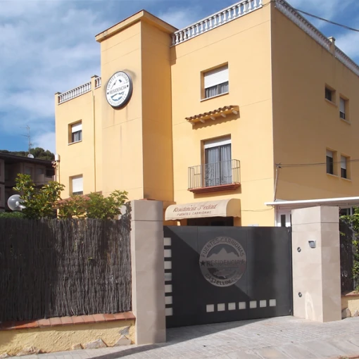 residencia 3 edad fuentes carrionas-castelldefels-barcelona