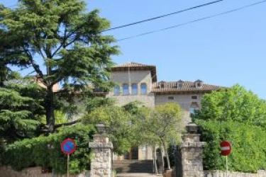 casa dels avis-sant sadurni dànoia-barcelona