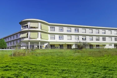 residencia tercera edad  asistida sant vicenc de castellet-sant vicente de castellet-barcelona