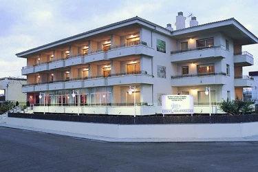 residencia 3 edad vilanova-vilanova i la geltru-barcelona