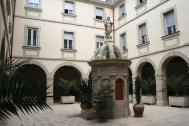 Hospital Berenguer - Residència Mare Güell