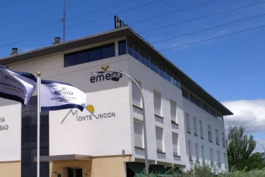 Residencia Emera Monte Rincón fachada