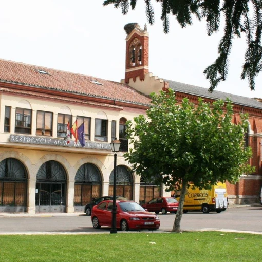 Residencia Santa María del Camino