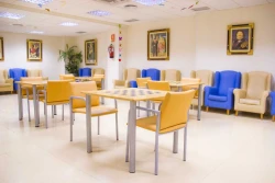 residencia-les-alzines-sala-actividades