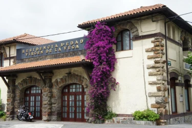 virgen-de-la-vega-fachada