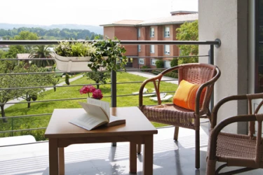 residencia_y_apartamentos_tutelaos_loiu_gurena_vizcaya