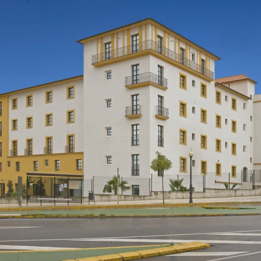 centro-residencial-vitalia-mairena-fachada