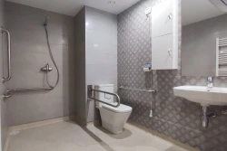 residencia-seniors-ceritania-bano-adaptado