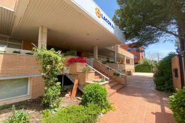 residencia de mayores lacoral madrid