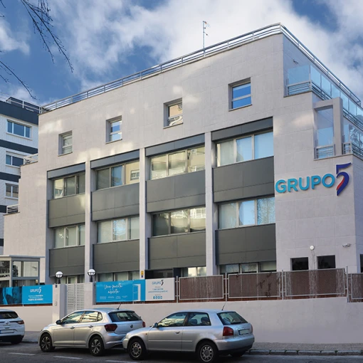 Residencia Grupo 5 Puerta de Hierro
