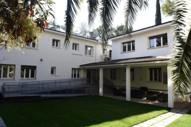 Residencia Grupo 5 Mirasierra