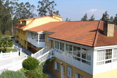 Residencia Xeriátrica Aluarada