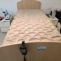 Cama articulada eléctrica